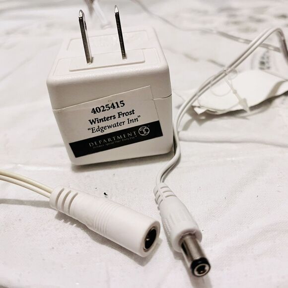 Dept 56 Winters Frost Edgewater Inn Christmas Village Ceramic House 4025415 - Picture 13 of 16